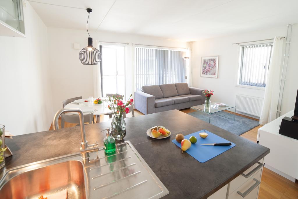 Three-Bedroom Apartment,449231763:JPEG